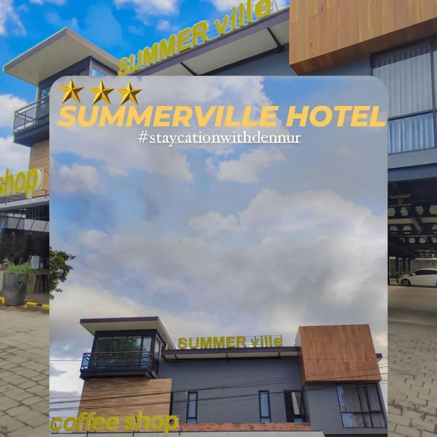 Hotel Summerville Majalengka Eksteriør billede