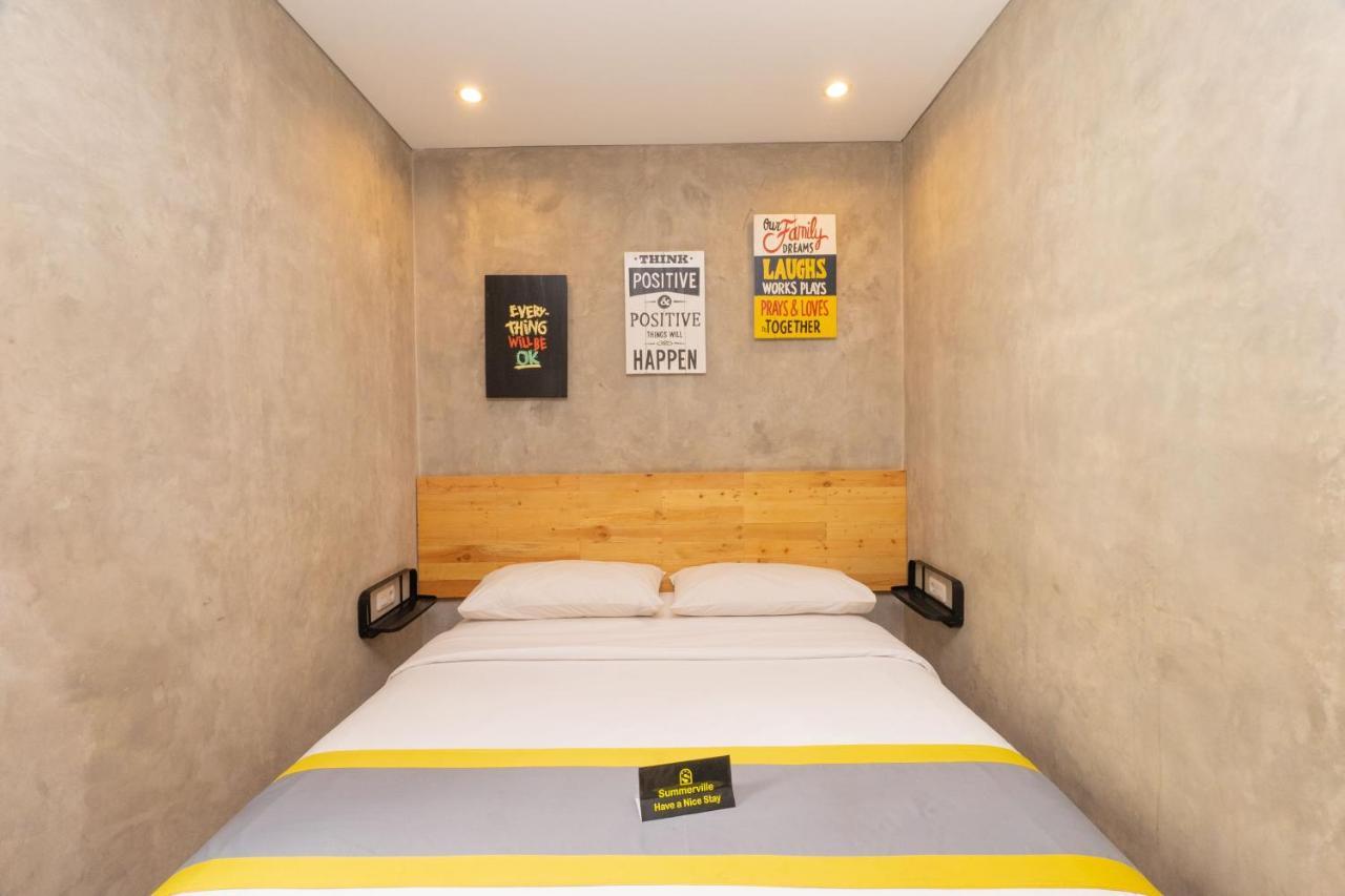 Hotel Summerville Majalengka Eksteriør billede